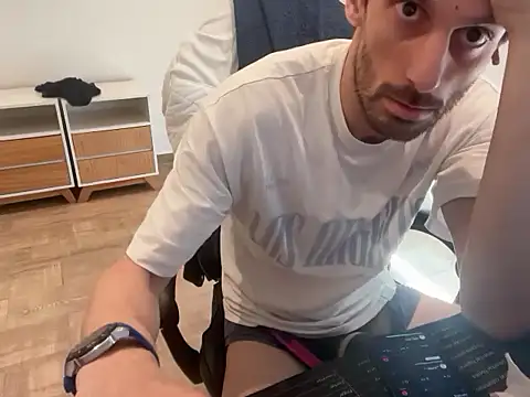 Snapshot of nicolaaaaas chatting on October 13, 2025, 2:51 pm nicolaaaaas online show from October 13, 2025, 2:51 pm