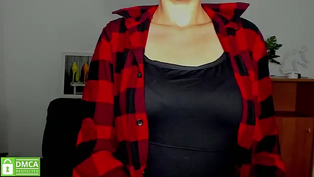 Snapshot of annakillianox chatting on September 29, 2025, 5:25 am annakillianox online show from September 29, 2025, 5:25 am