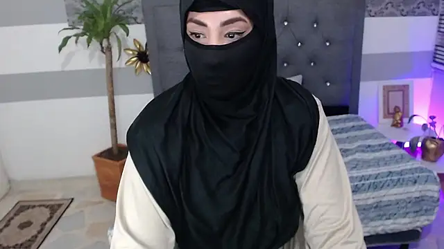 Snapshot of Jalima_sabag chatting on March 12, 2025, 1:25 am Jalima sabag online show from March 12, 2025, 1:25 am