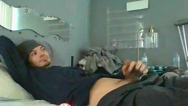 gifted723 online show from November 30, 2025, 6:30 pm