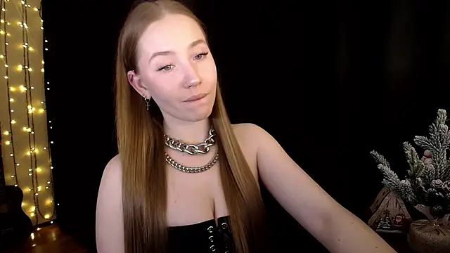 Snapshot of SindiWatsoon chatting on December 17, 2025, 2:33 pm SindiWatsoon online show from December 17, 2025, 2:33 pm