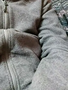 Snapshot of mainhoondon98 chatting on March 20, 2025, 9:48 am mainhoondon98 online show from March 20, 2025, 9:48 am