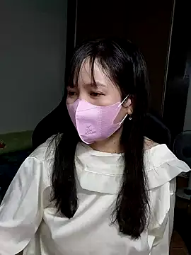 Ngocnhi2k online show from January 22, 2025, 5:59 am