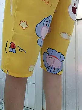 Ngocnhi2k online show from January 19, 2025, 1:22 pm