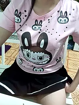 Ngocnhi2k online show from December 9, 2024, 4:26 pm