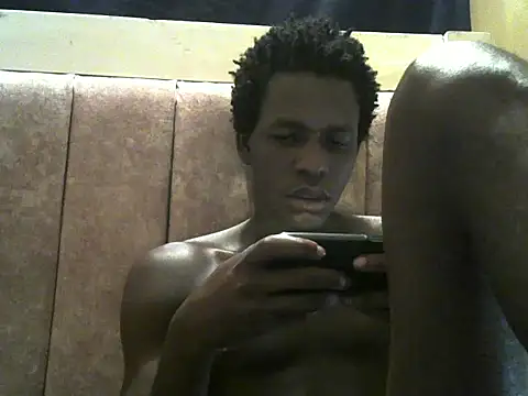Bigras0011 online show from July 9, 2026, 9:54 am
