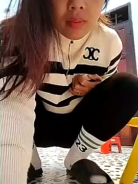 Lady-big91 online show from December 29, 2024, 10:47 pm