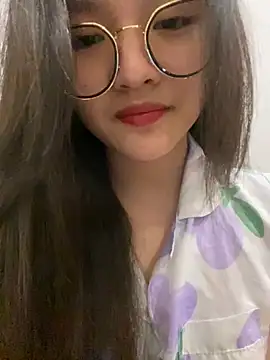 Snapshot of Krixxi22 chatting on March 20, 2025, 3:14 pm Krixxi22 online show from March 20, 2025, 3:14 pm