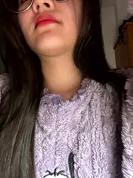 Krixxi22 online show from January 13, 2026, 4:55 pm