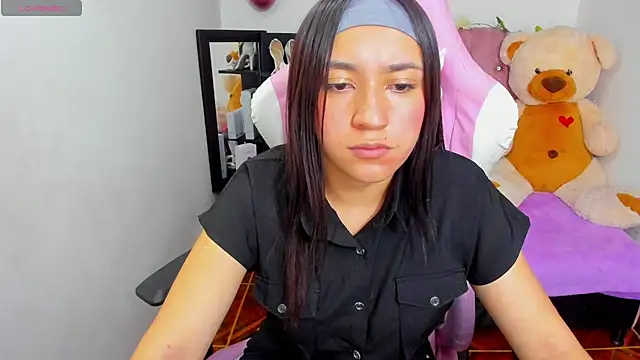 karla cute01 online show from November 13, 2025, 5:22 am