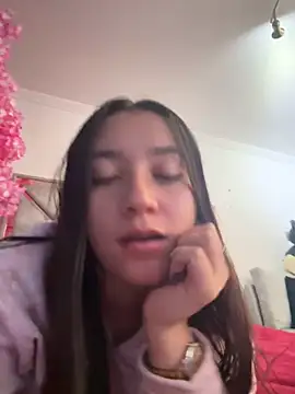 Snapshot of karla_cute01 chatting on July 1, 2026, 10:32 pm karla cute01 online show from July 1, 2026, 10:32 pm