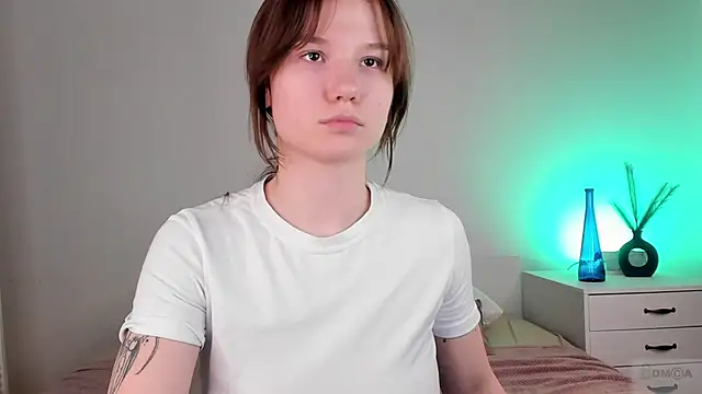 hey tyanka online show from February 20, 2025, 3:45 am