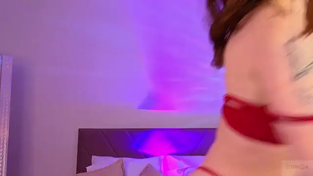 hey tyanka online show from March 12, 2025, 7:04 pm