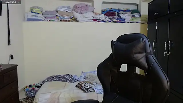 Giorgia xue53 online show from February 6, 2025, 8:50 am