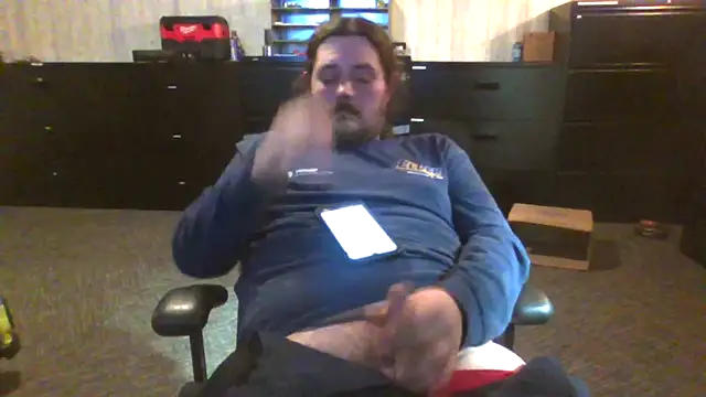 Snapshot of daddysmalldick502 chatting on April 22, 2026, 5:09 pm daddysmalldick502 online show from April 22, 2026, 5:09 pm