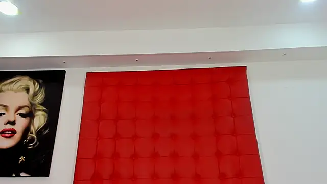 Snapshot of Daliana_Beck chatting on May 14, 2026, 12:24 pm Daliana Beck online show from May 14, 2026, 12:24 pm