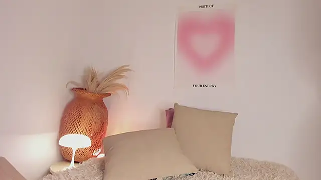 EmmaCollemann online show from February 23, 2026, 11:16 pm