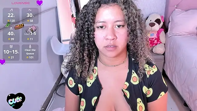 Snapshot of Kenia_tompson01 chatting on March 18, 2025, 5:55 pm Kenia tompson01 online show from March 18, 2025, 5:55 pm