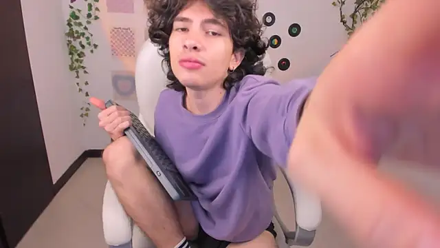 Angelo duarte online show from September 30, 2025, 7:31 pm