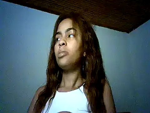 Snapshot of Bellabeltrann chatting on February 21, 2025, 9:54 pm Bellabeltrann online show from February 21, 2025, 9:54 pm