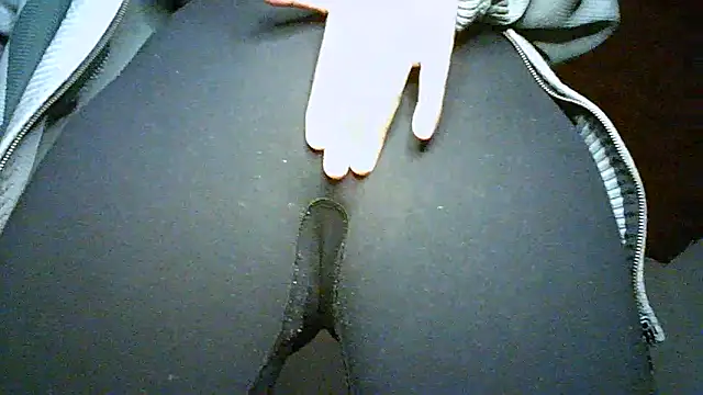 Snapshot of Bellabeltrann chatting on March 15, 2025, 1:51 pm Bellabeltrann online show from March 15, 2025, 1:51 pm