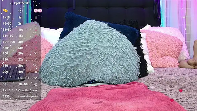 Hanna horny  online show from March 8, 2026, 2:04 am