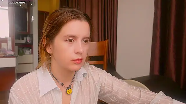 Snapshot of Lisa_sweetheels chatting on September 23, 2025, 3:46 am Lisa sweetheels online show from September 23, 2025, 3:46 am