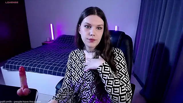 MicheleDoll online show from June 17, 2026, 6:51 pm