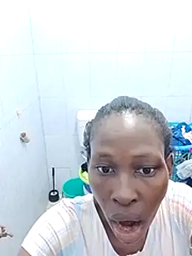 Snapshot of LOVELY-2BERRY chatting on June 7, 2026, 9:58 am LOVELY-2BERRY online show from June 7, 2026, 9:58 am