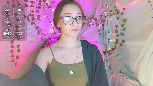 Snapshot of monlight__dana chatting on December 11, 2024, 1:39 pm monlight dana online show from December 11, 2024, 1:39 pm