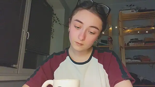 Snapshot of monlight__dana chatting on November 29, 2025, 7:58 pm monlight dana online show from November 29, 2025, 7:58 pm