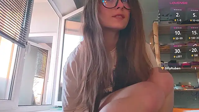 monlight  dana online show from March 21, 2026, 4:22 pm