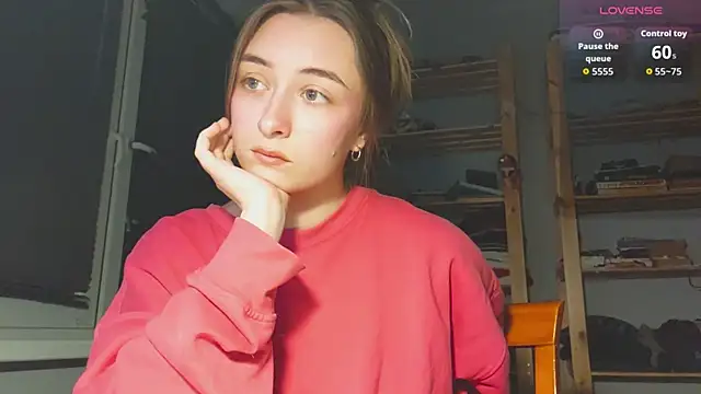 Snapshot of monlight__dana chatting on December 22, 2025, 9:37 pm monlight dana online show from December 22, 2025, 9:37 pm