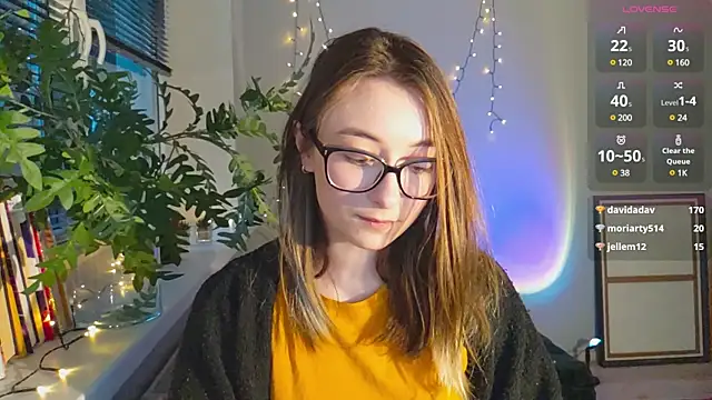 Snapshot of monlight__dana chatting on December 26, 2024, 2:27 pm monlight dana online show from December 26, 2024, 2:27 pm