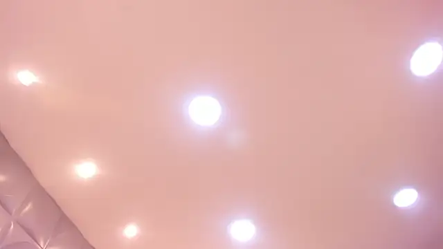 Charlotte Ice1 online show from April 18, 2026, 7:07 pm