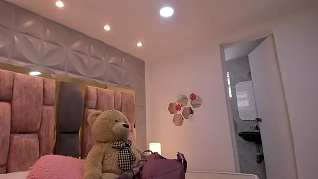 Charlotte Ice1 online show from March 21, 2026, 4:22 pm