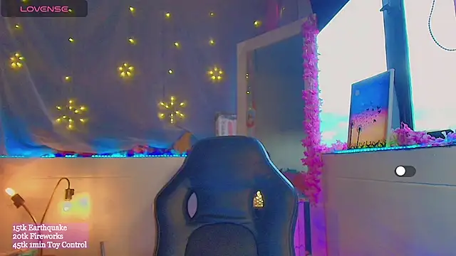 mariana scott   online show from September 12, 2025, 10:09 pm