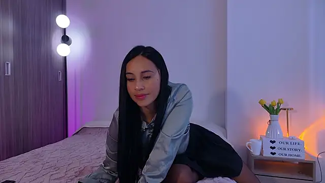 Miarouss3 online show from October 22, 2025, 2:05 pm