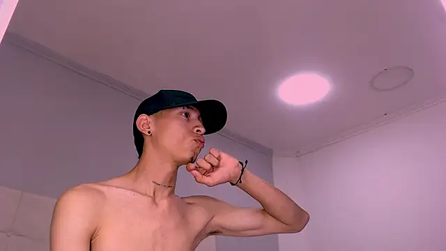 Snapshot of Smith_maicol chatting on November 9, 2025, 7:18 pm Smith maicol online show from November 9, 2025, 7:18 pm