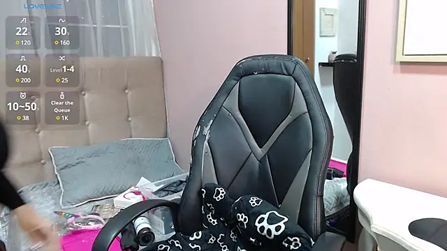 Snapshot of Alex_flair chatting on March 7, 2025, 8:02 am Alex flair online show from March 7, 2025, 8:02 am