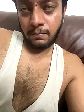 Snapshot of indianhotche chatting on December 18, 2025, 7:18 pm indianhotche online show from December 18, 2025, 7:18 pm