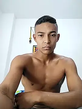 Snapshot of Demiansteven2 chatting on March 21, 2025, 1:01 pm Demiansteven2 online show from March 21, 2025, 1:01 pm