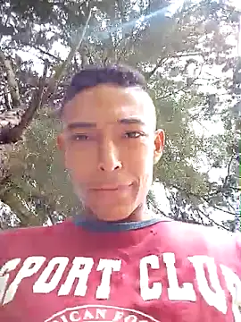 Snapshot of Demiansteven2 chatting on October 13, 2025, 6:42 pm Demiansteven2 online show from October 13, 2025, 6:42 pm