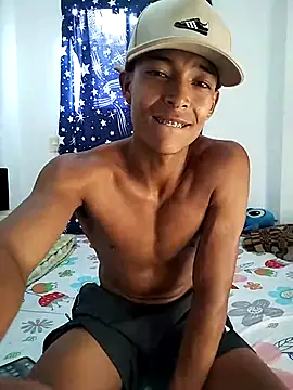 Demiansteven2 online show from April 4, 2026, 9:21 pm