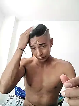 Snapshot of Demiansteven2 chatting on March 19, 2025, 9:37 pm Demiansteven2 online show from March 19, 2025, 9:37 pm