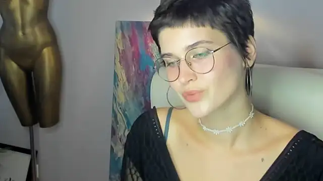 Snapshot of sarah_perfect chatting on September 14, 2025, 1:44 pm sarah perfect online show from September 14, 2025, 1:44 pm