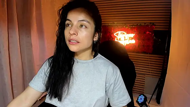 rosse 2504 online show from October 21, 2025, 5:45 pm