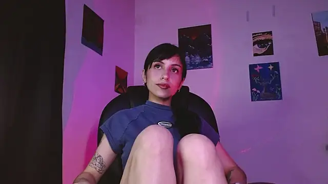 Ary Pieerce online show from April 22, 2026, 11:00 pm