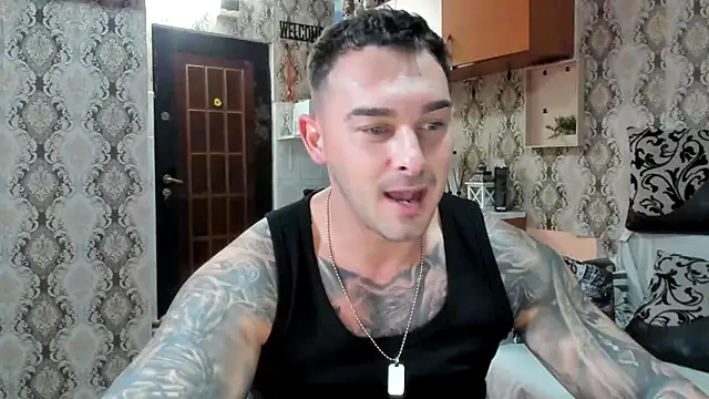 Snapshot of Jonmusclemaster chatting on October 7, 2025, 8:21 pm Jonmusclemaster online show from October 7, 2025, 8:21 pm
