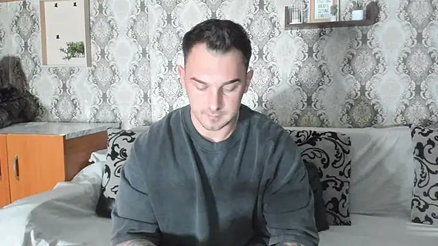 Snapshot of Jonmusclemaster chatting on February 25, 2025, 8:53 pm Jonmusclemaster online show from February 25, 2025, 8:53 pm
